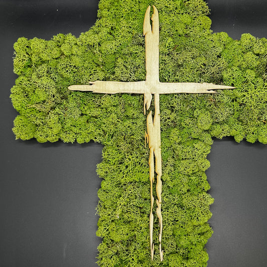 3D Kreuz aus Holz, mit konserviertem Islandmoos | Wandbild | nachhaltig produziert in Deutschland